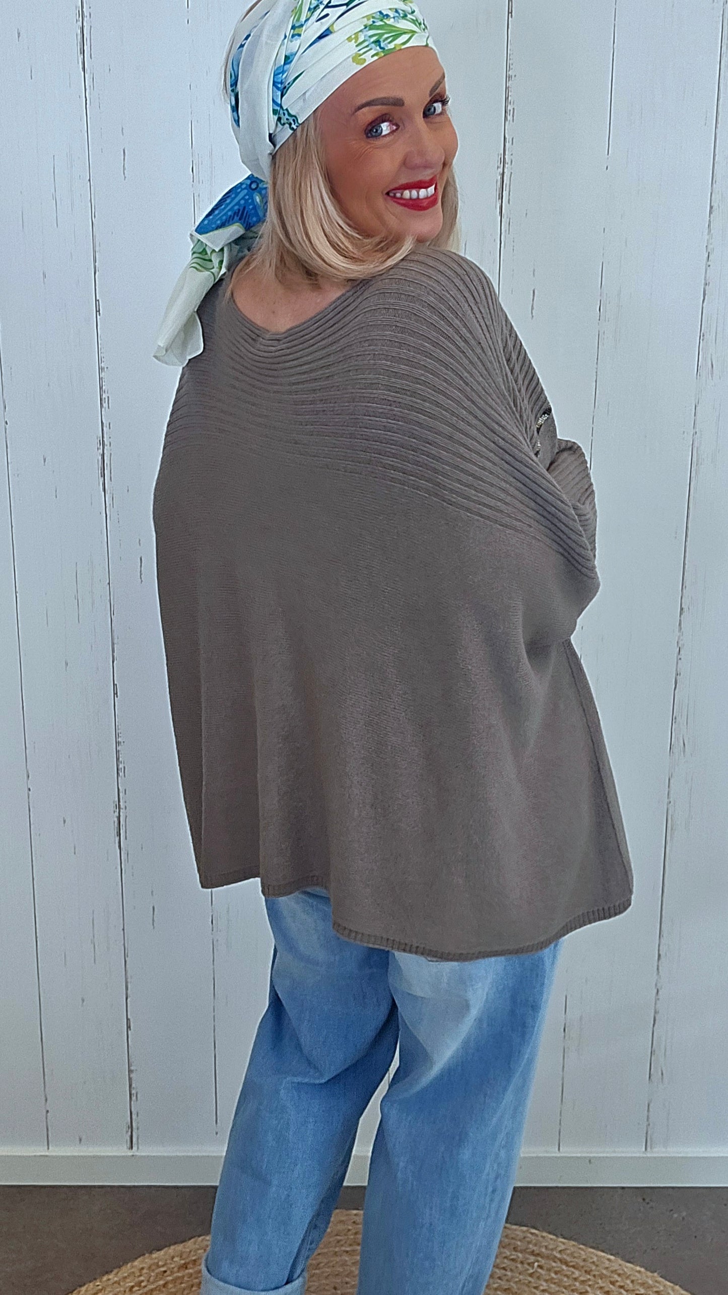 Elin Oversized Genser Taupe