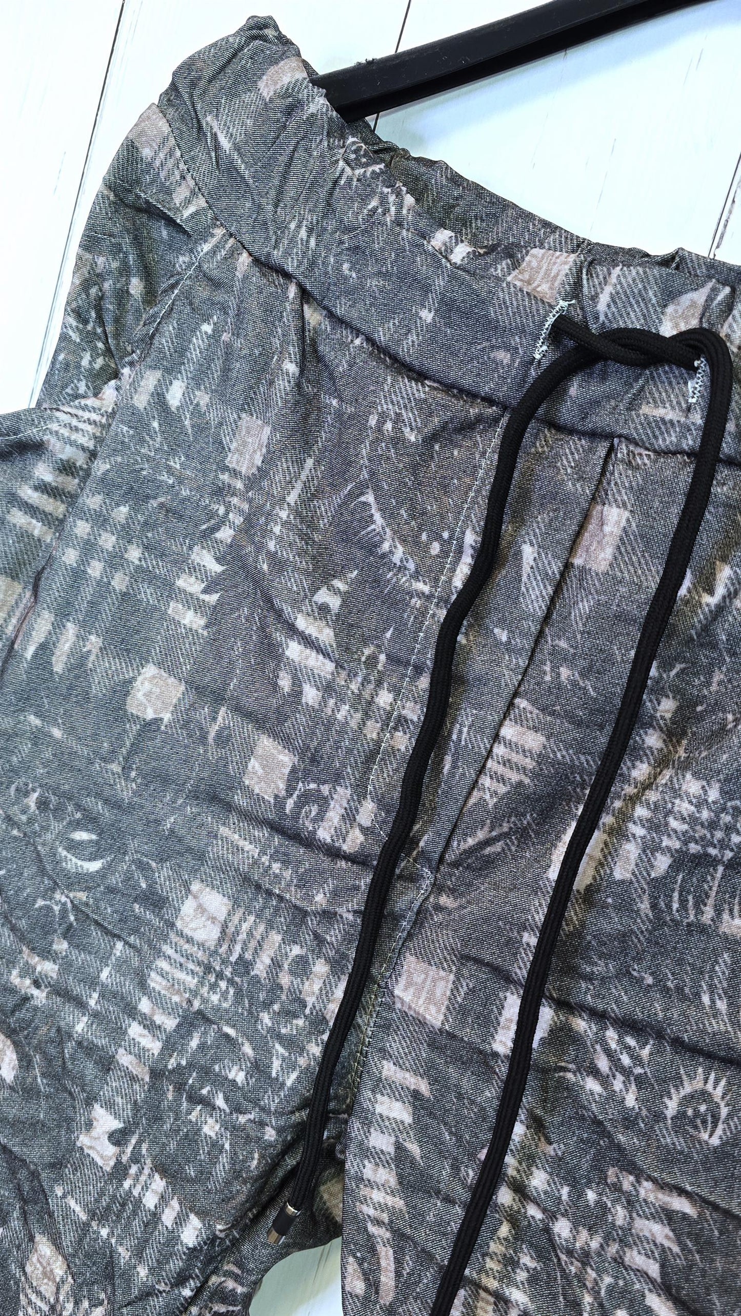 Ina mønsterbukse brungrå