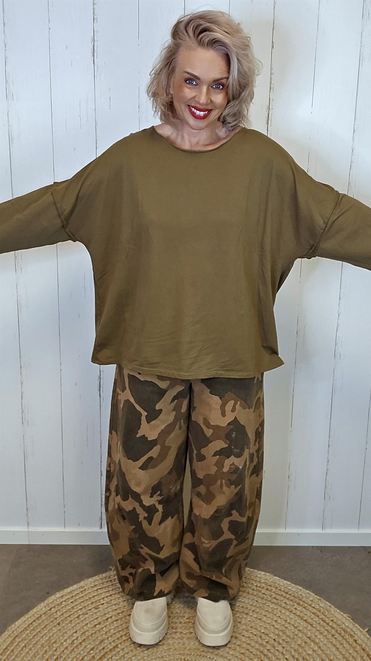 Ruby oversized topp med båthals
