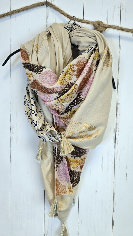 Kvadratisk skjerf beige