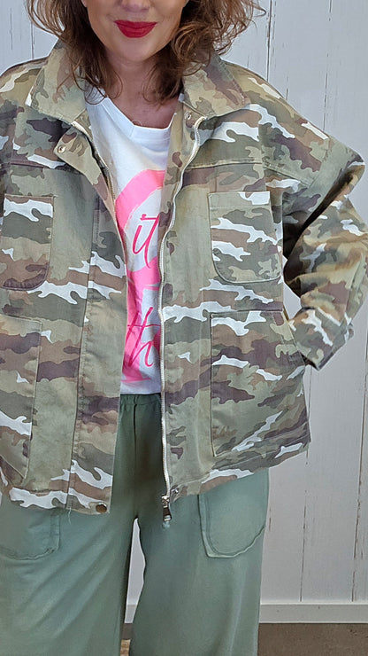 Jorunn jakke camo grønn