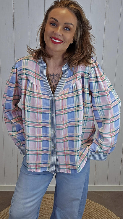 Linnéa rutet skjorte