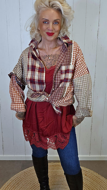 Hedda patchwork skjorte med blonder