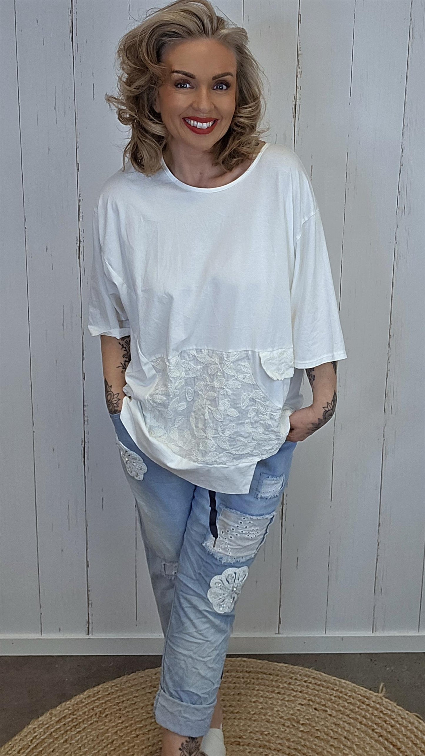 Lene topp med blondepanel offwhite