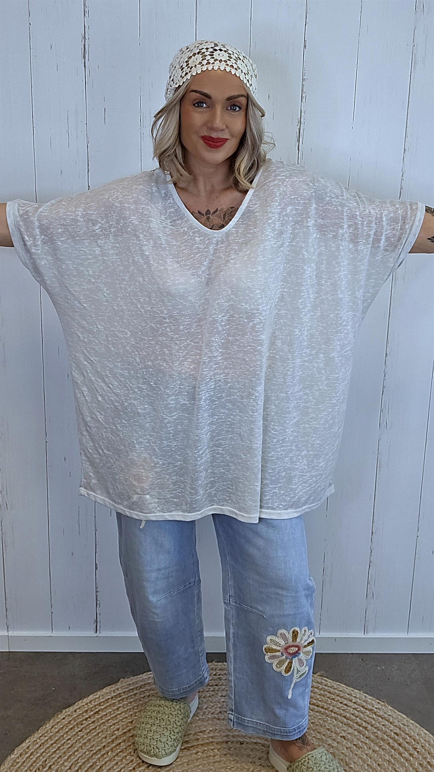 Catty oversized topp Beige