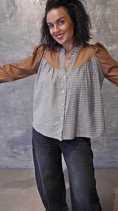 Nora skjorte bluse brun med ruter