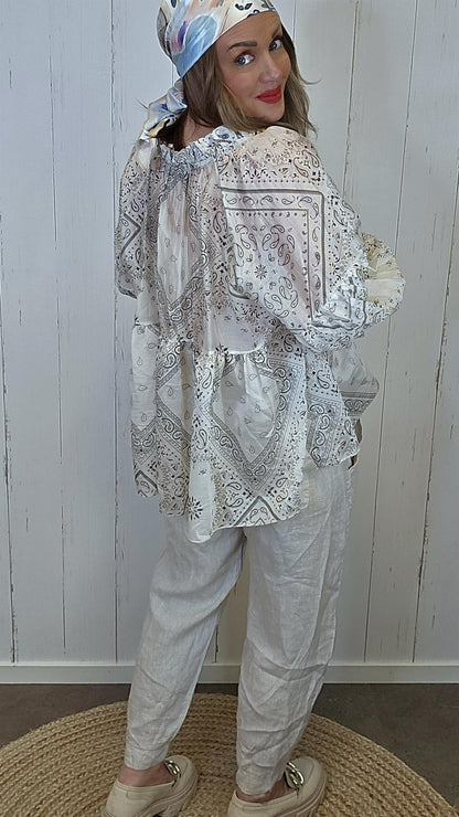 Iris lett bluse