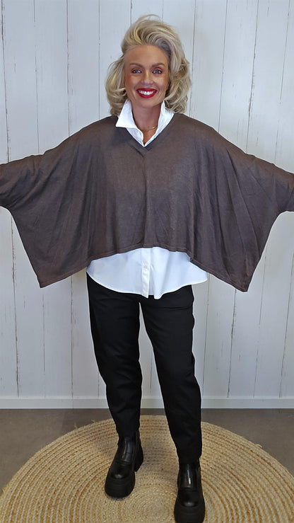 Xenia oversized topp brun