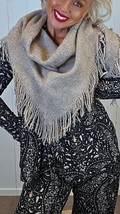 Mayen trekant skjerf beige