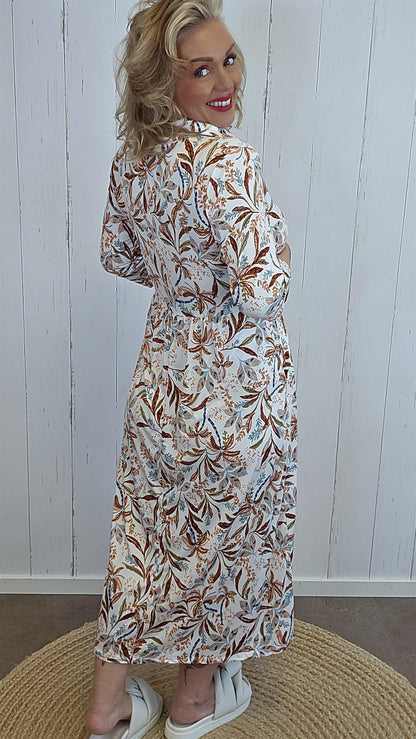 Maxikjole med brun botanisk print