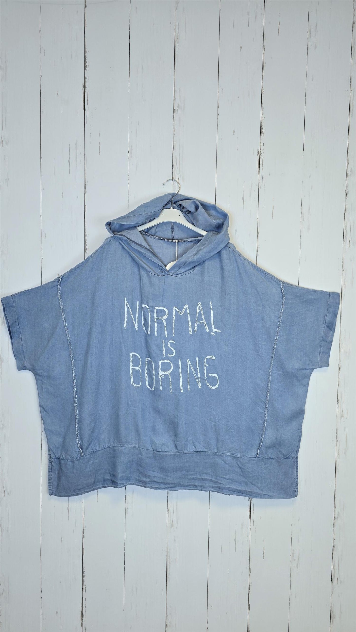 Normal is boring hettetopp