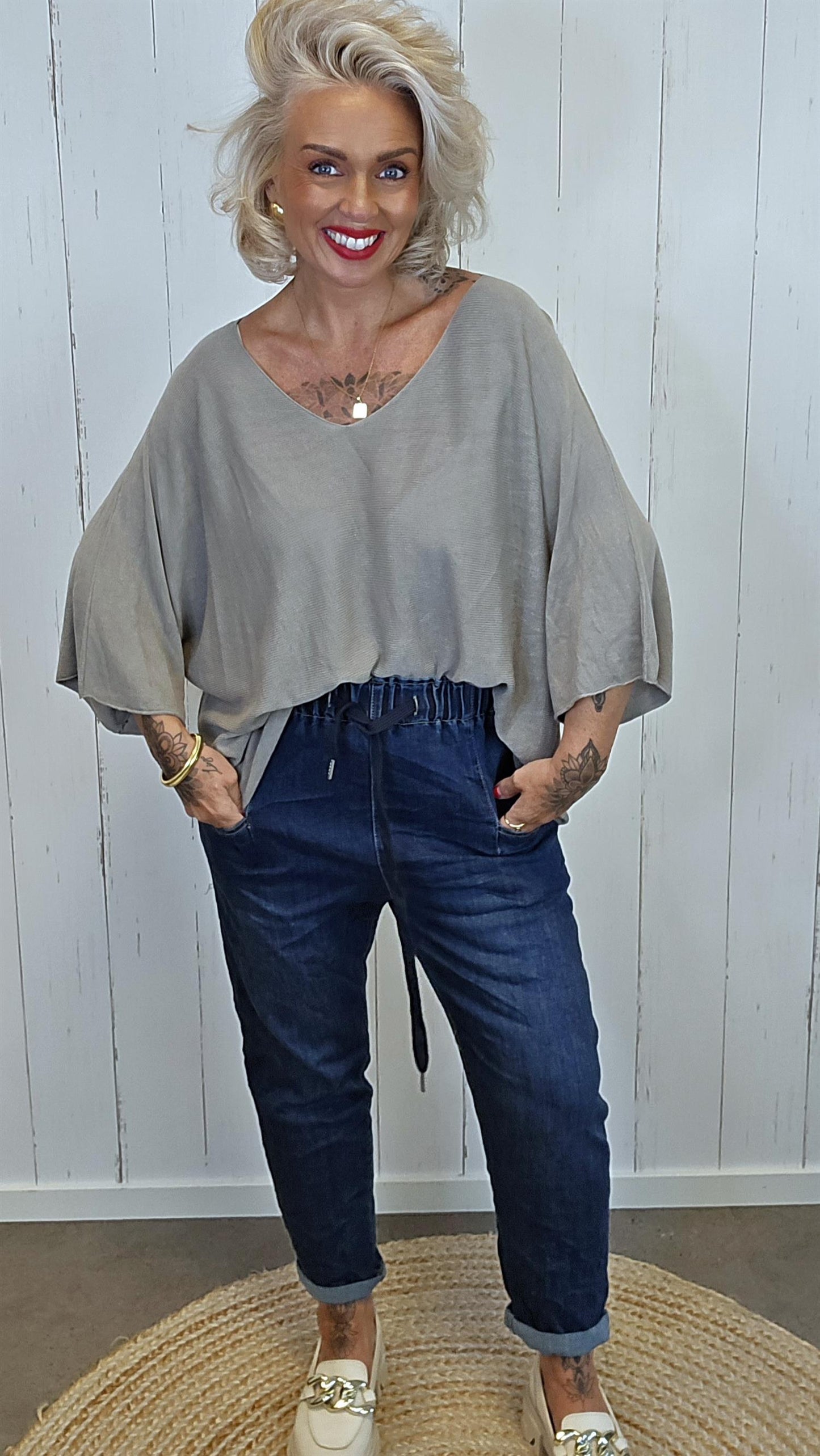 Leah genser topp taupe