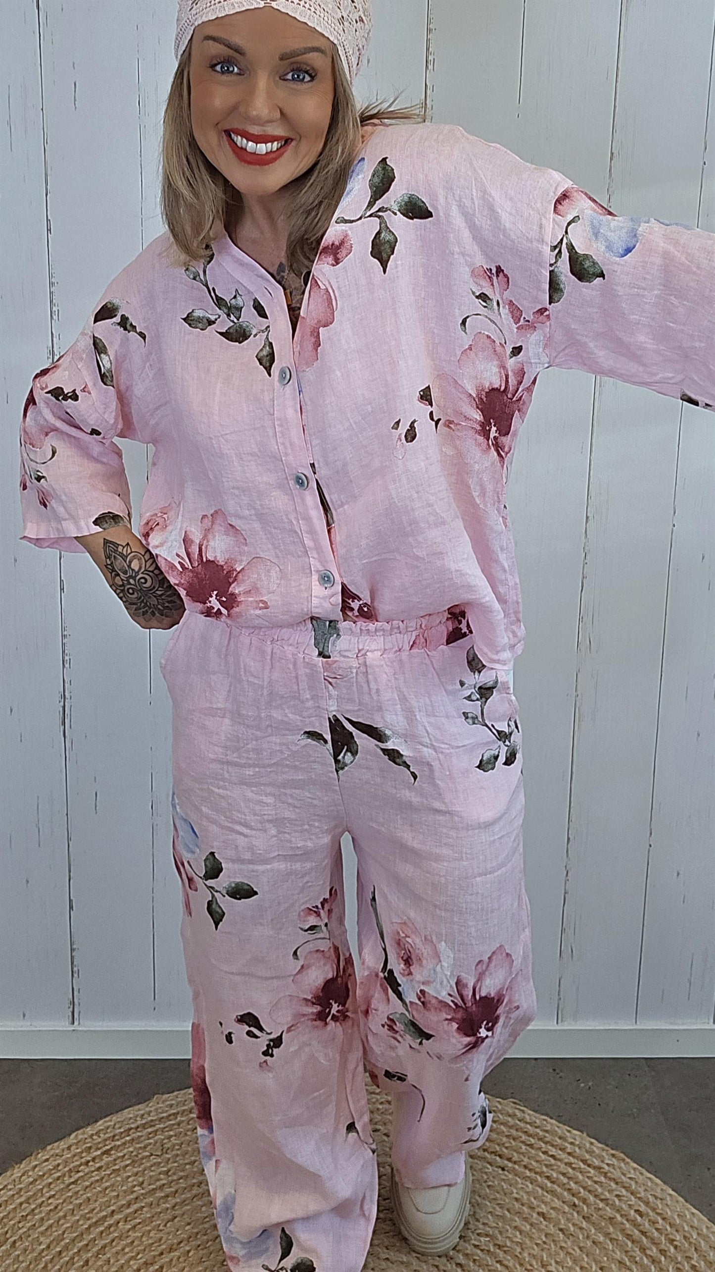 Katty linbukse med blomsterprint rosa