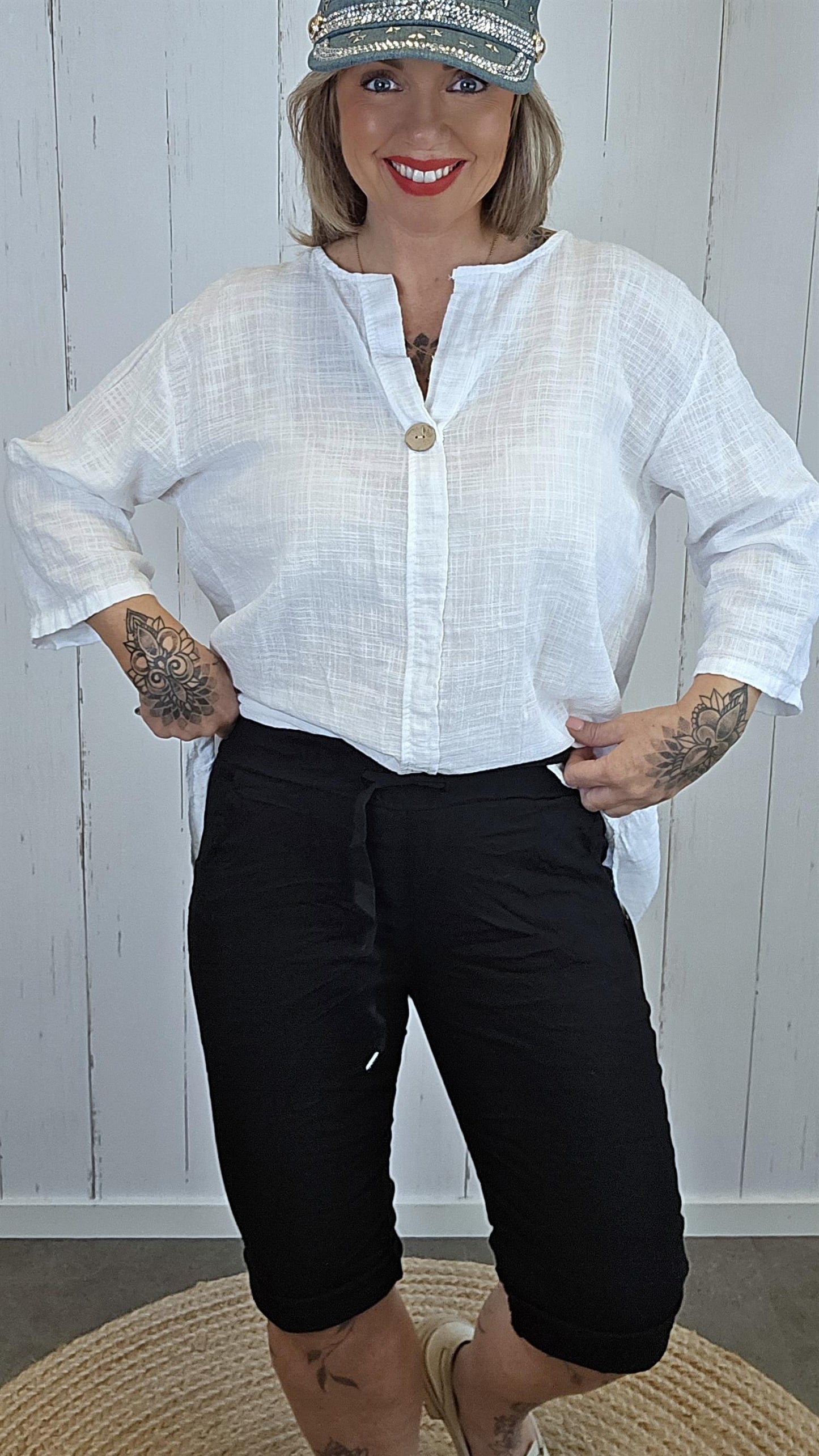 Tina svarte komfortshorts med stretch