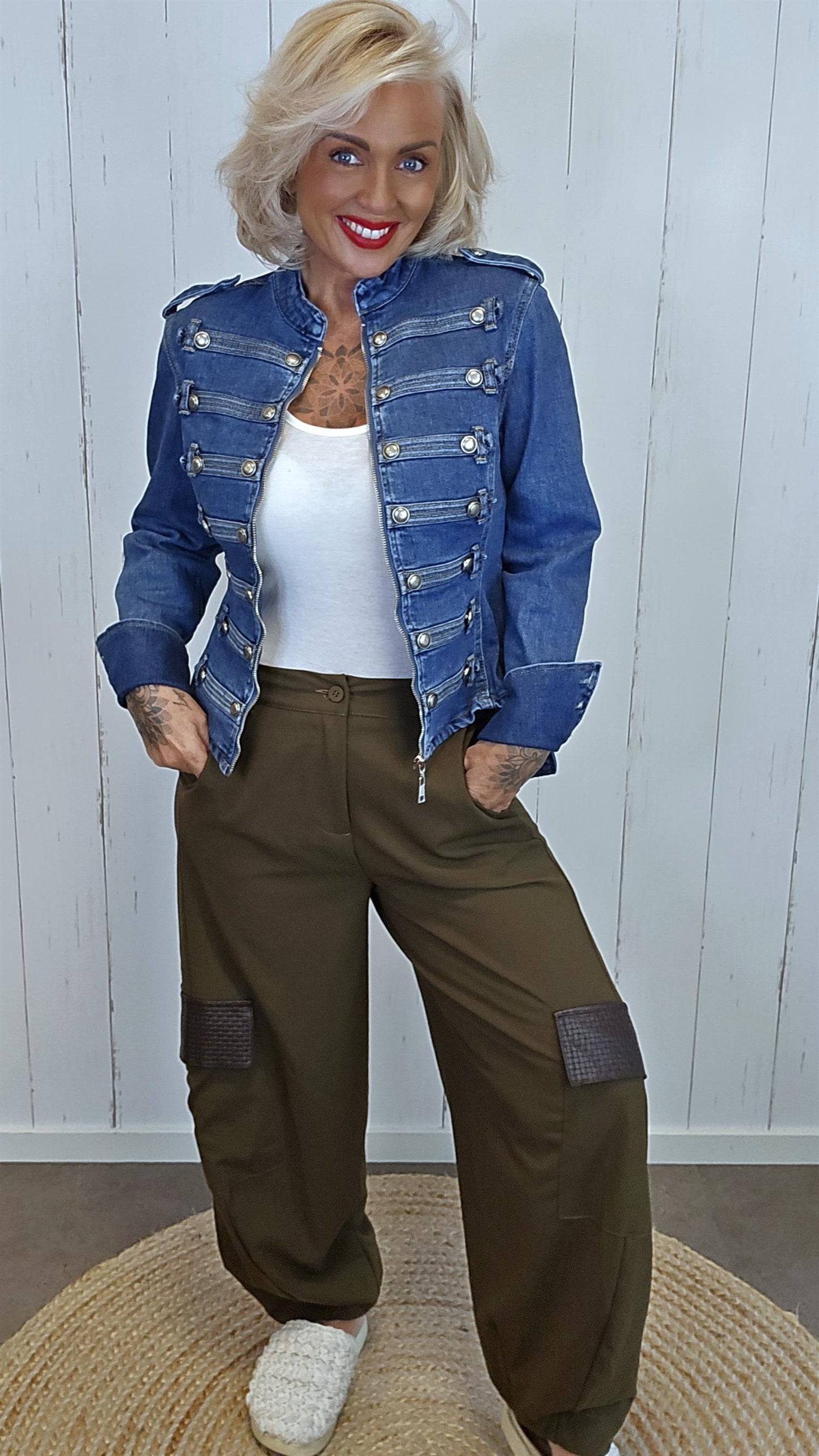 Jeans jakke med Dekor