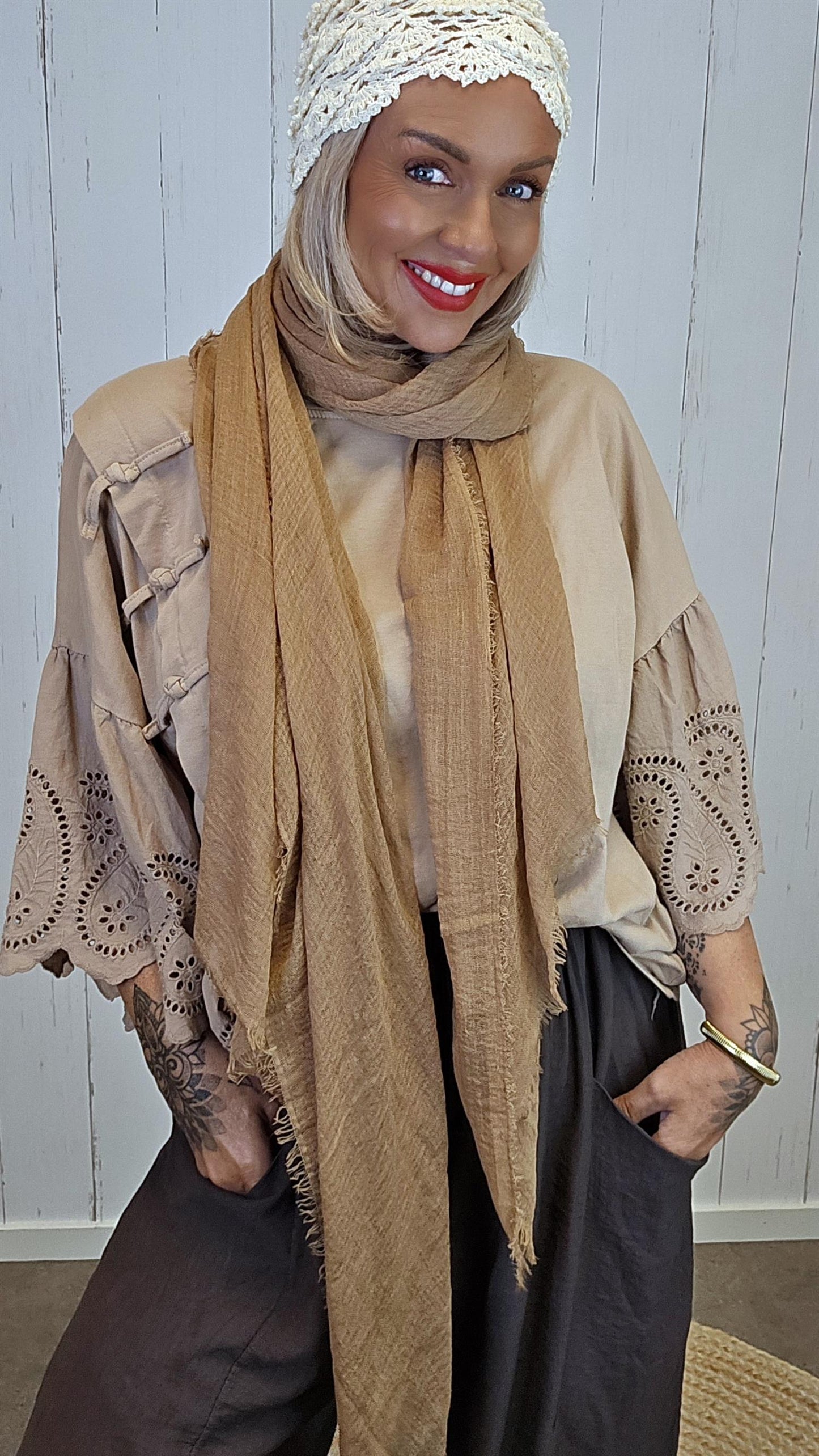 Izzy skjerf camel