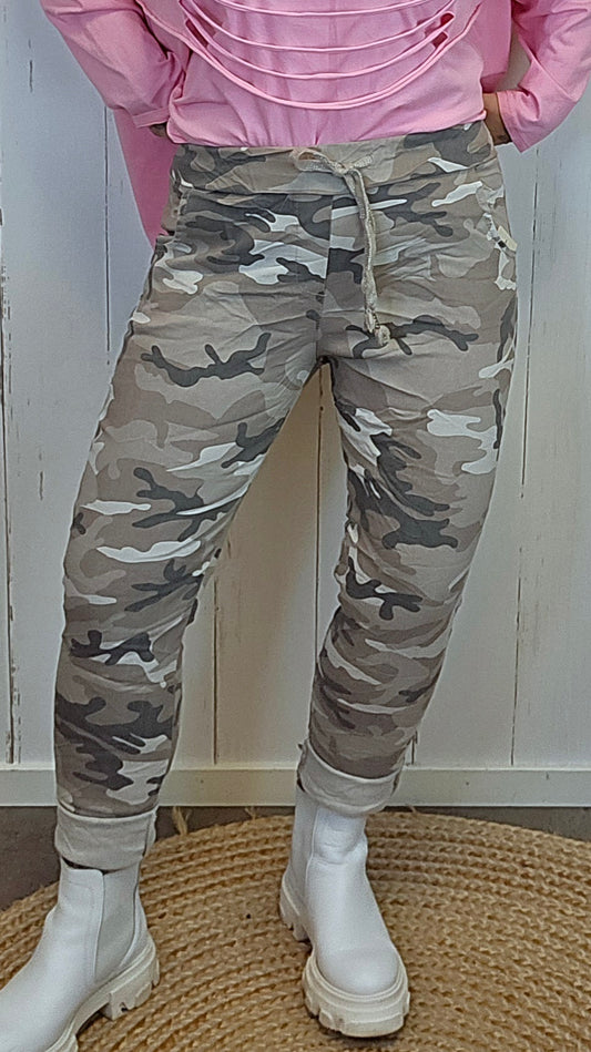 Stine camo bukse beige