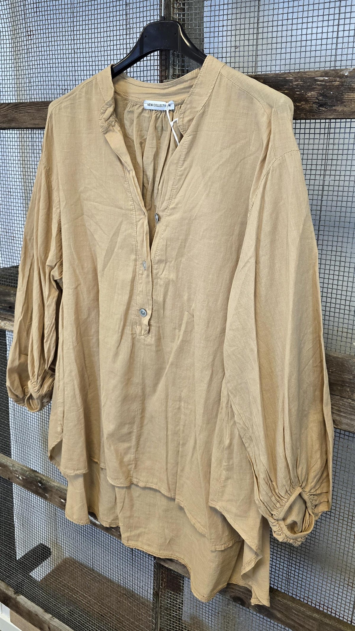 Benedikte bluse camel