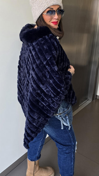 Gabrielle poncho navy