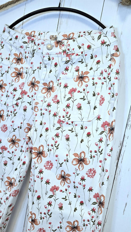 Maja blomstrete bukse krem