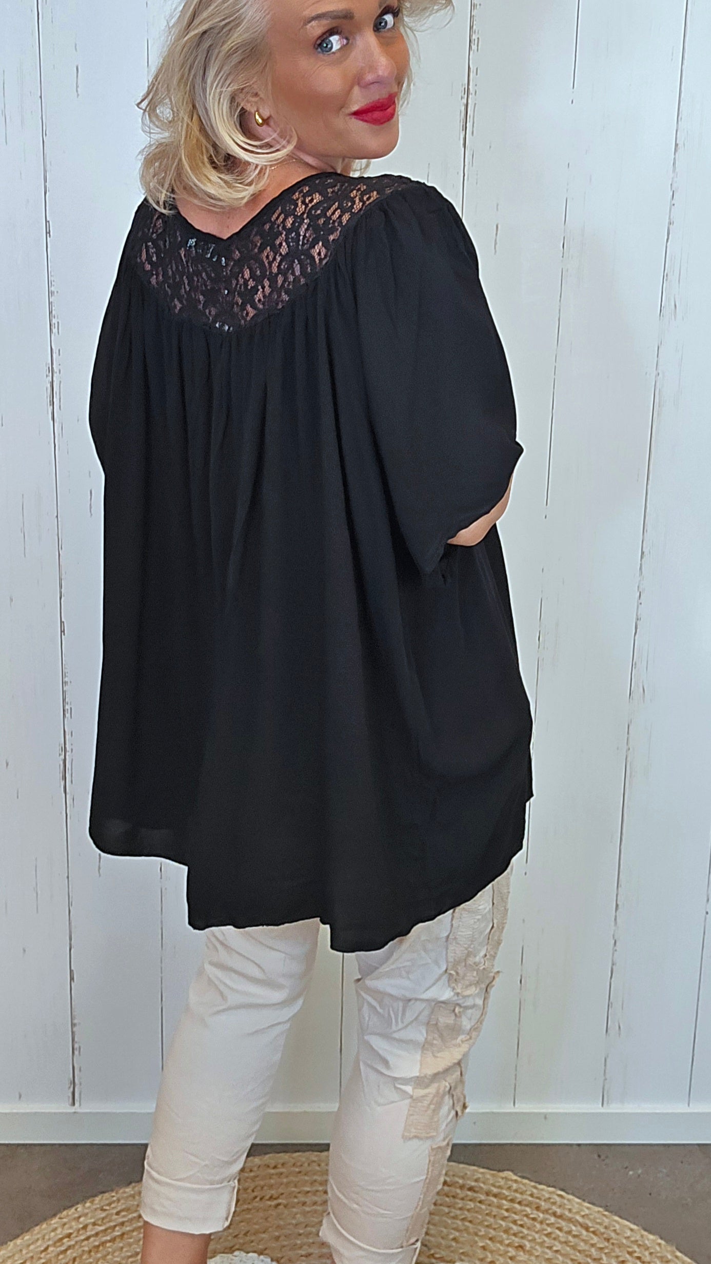 Freja blonde topp svart