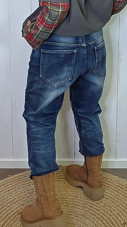 Oline mørkeblå jeans med perledetaljer