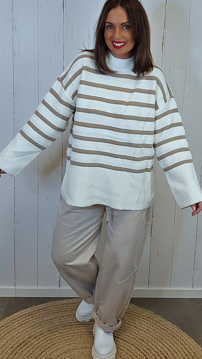 Rikke genser med striper