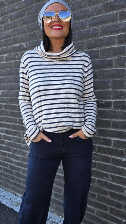 Annie turtleneck genser navy