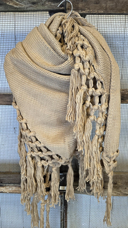 Lise Trekantskjerf med Frynser camel