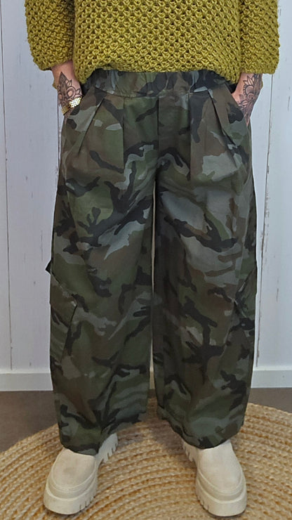 Bella camo cargobukse