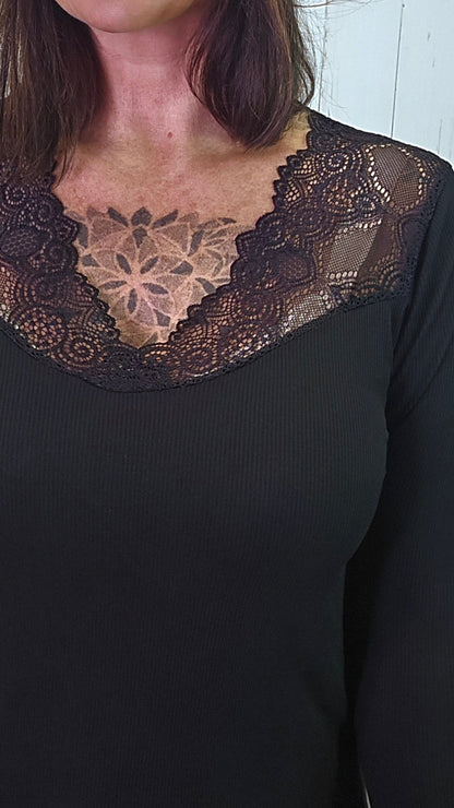 Valentina topp svart