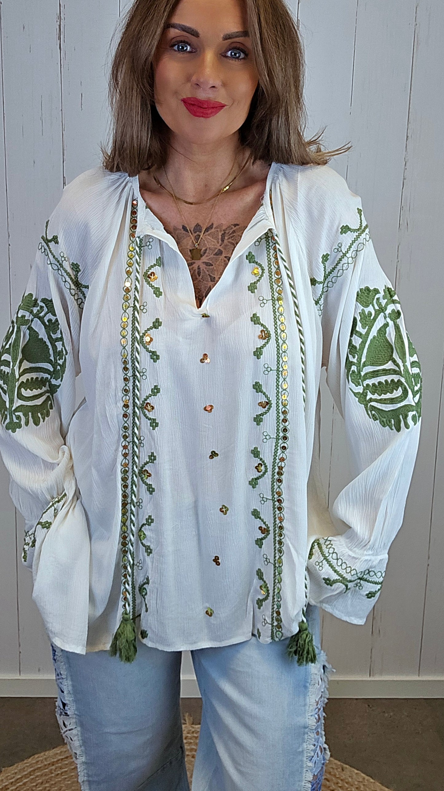 Elvira brodert bluse hvit