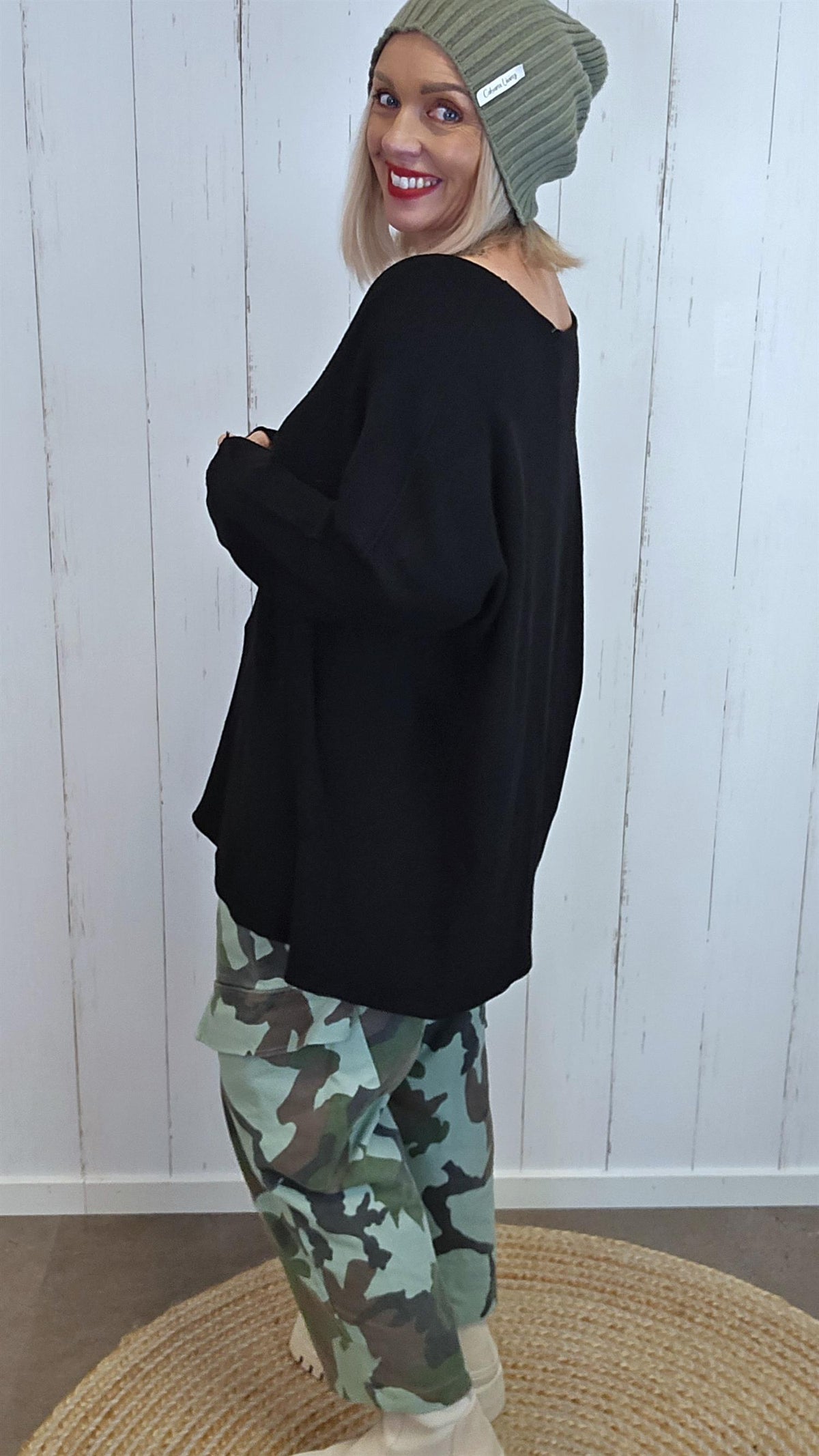 Freya myk oversized genser svart