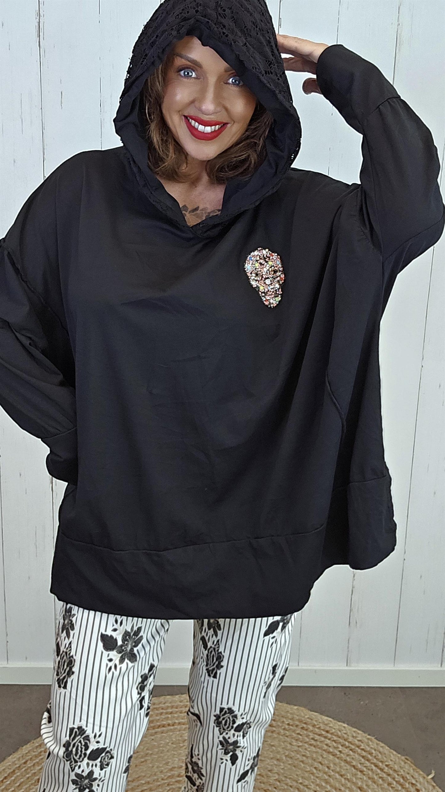 Nora skull hettegenser svart