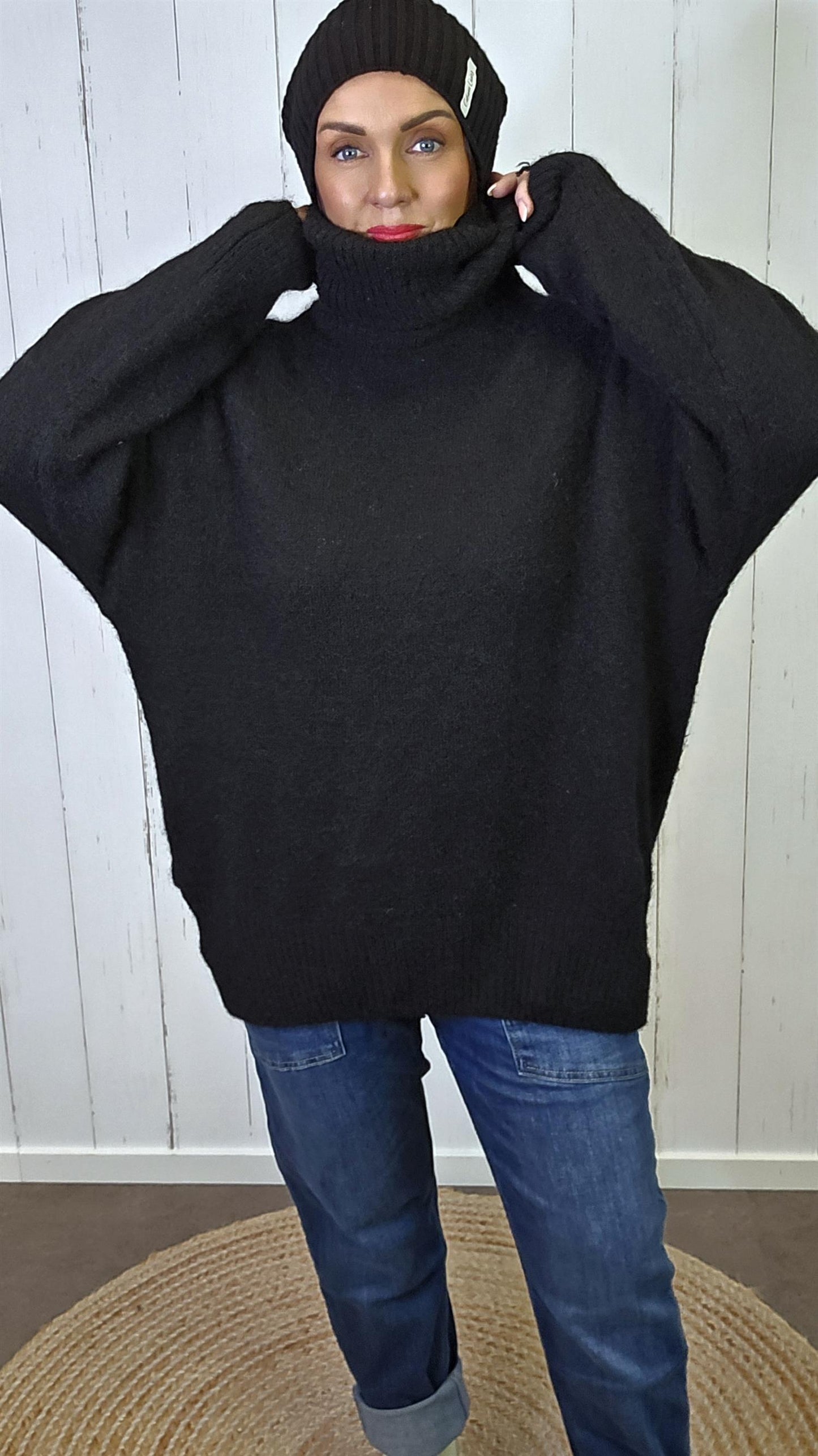 Nora svart høyhalset genser