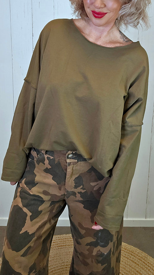 Ruby oversized topp med båthals