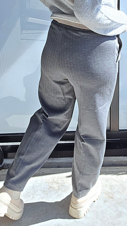 Viscose barrel pant grey