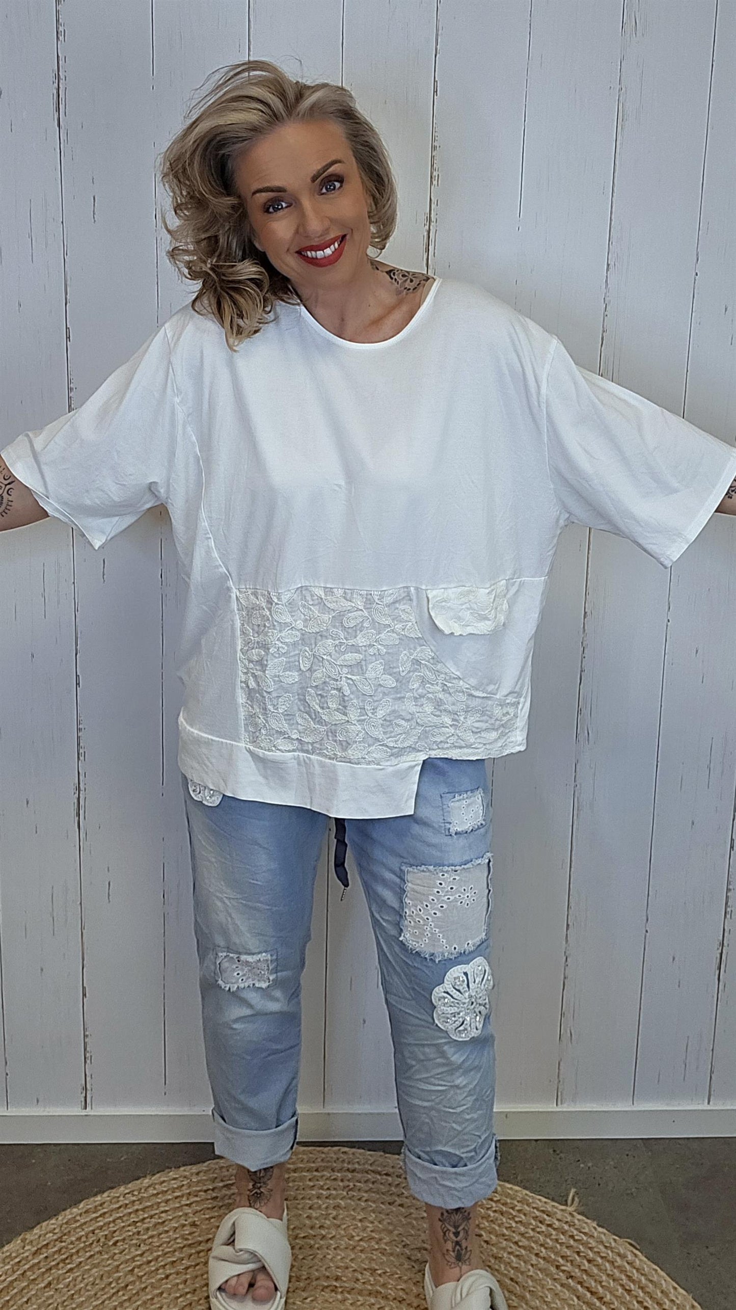 Lene topp med blondepanel offwhite