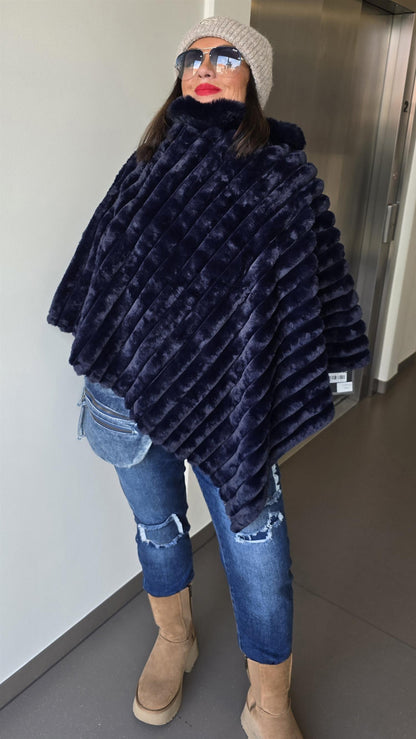 Gabrielle poncho navy