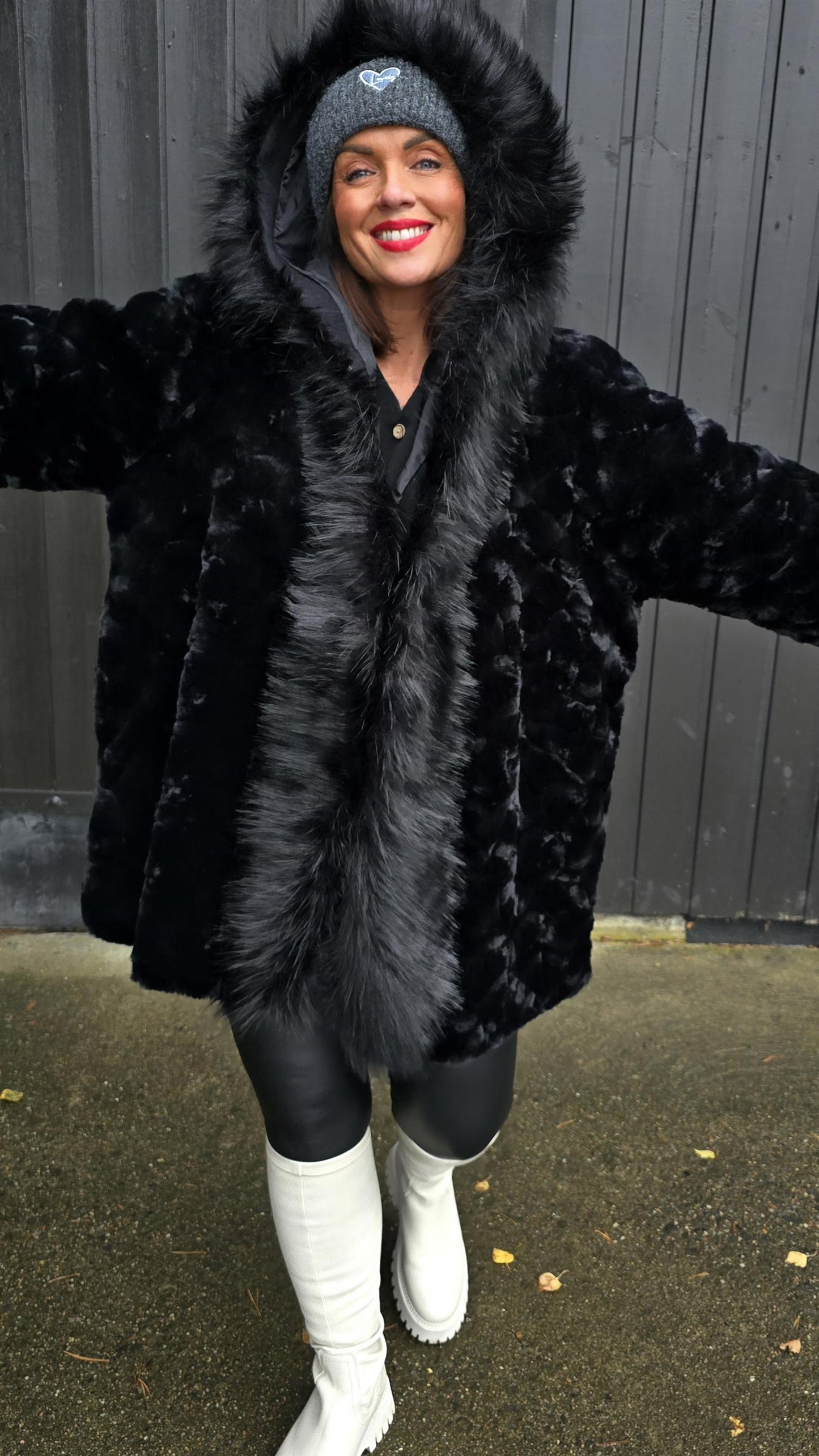 Bianca hette jakke med pels