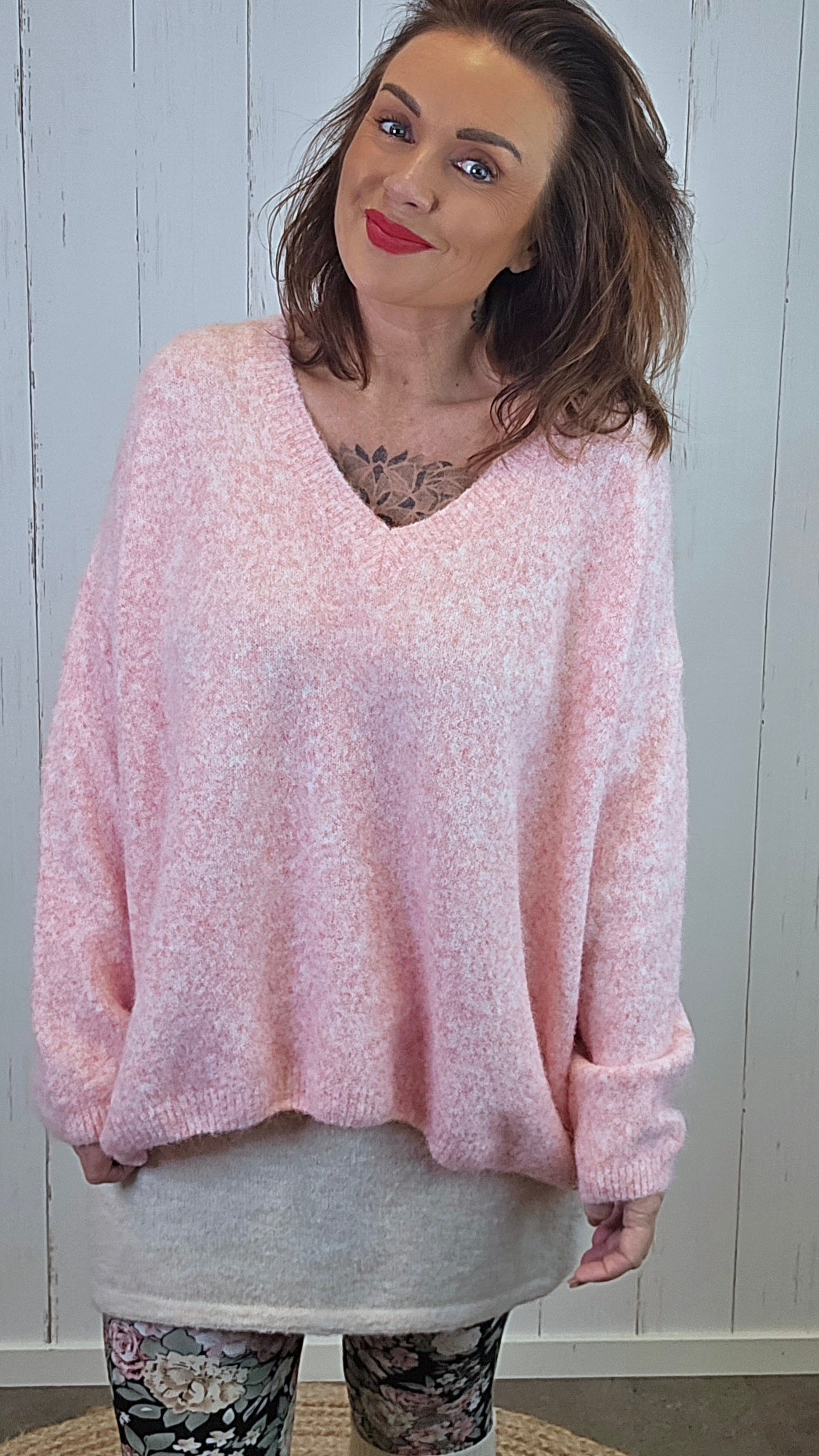 Ella Myk Strikket V-hals Genser Rosa