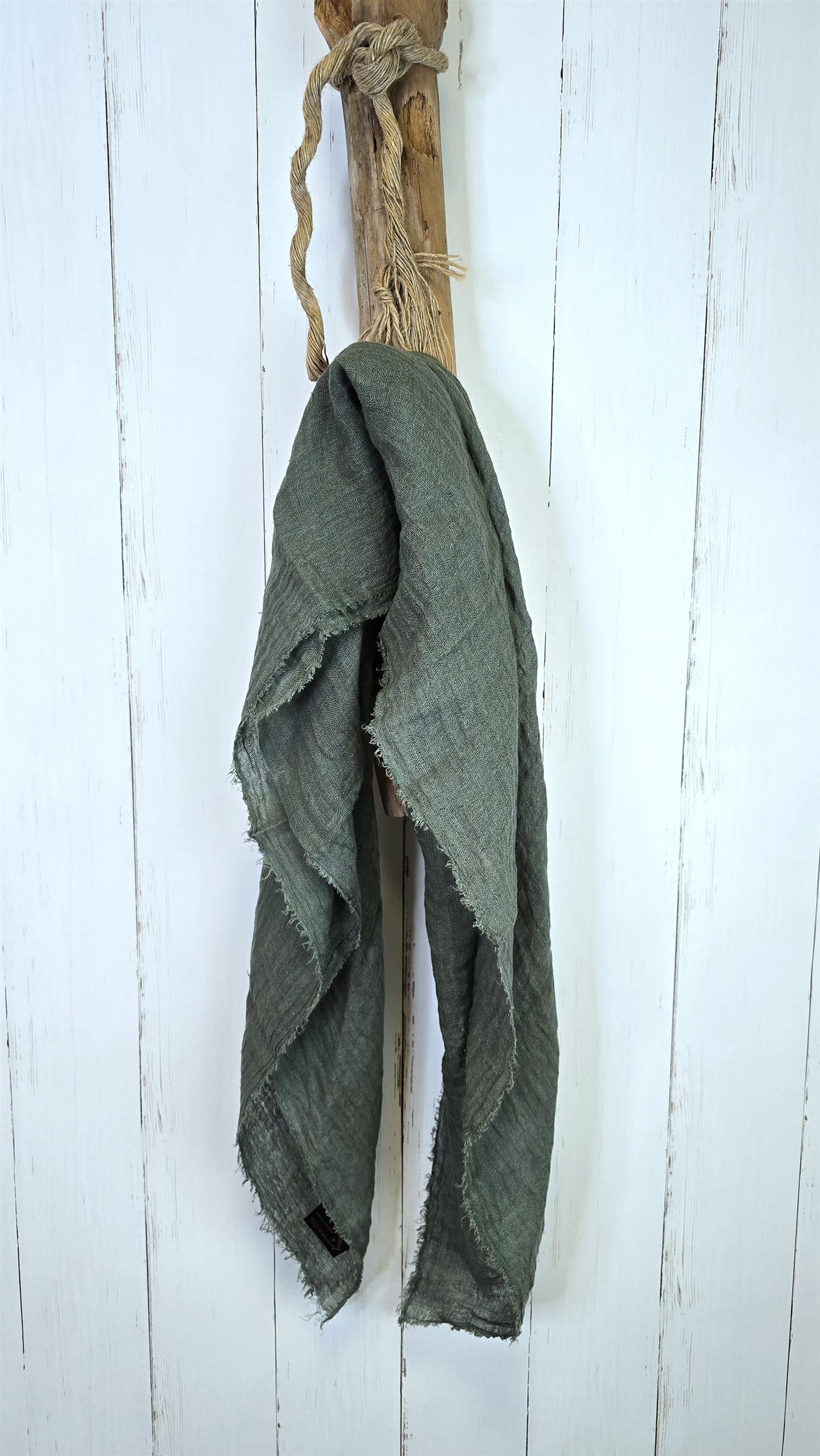 Rachel Lin Skjerf Kaki