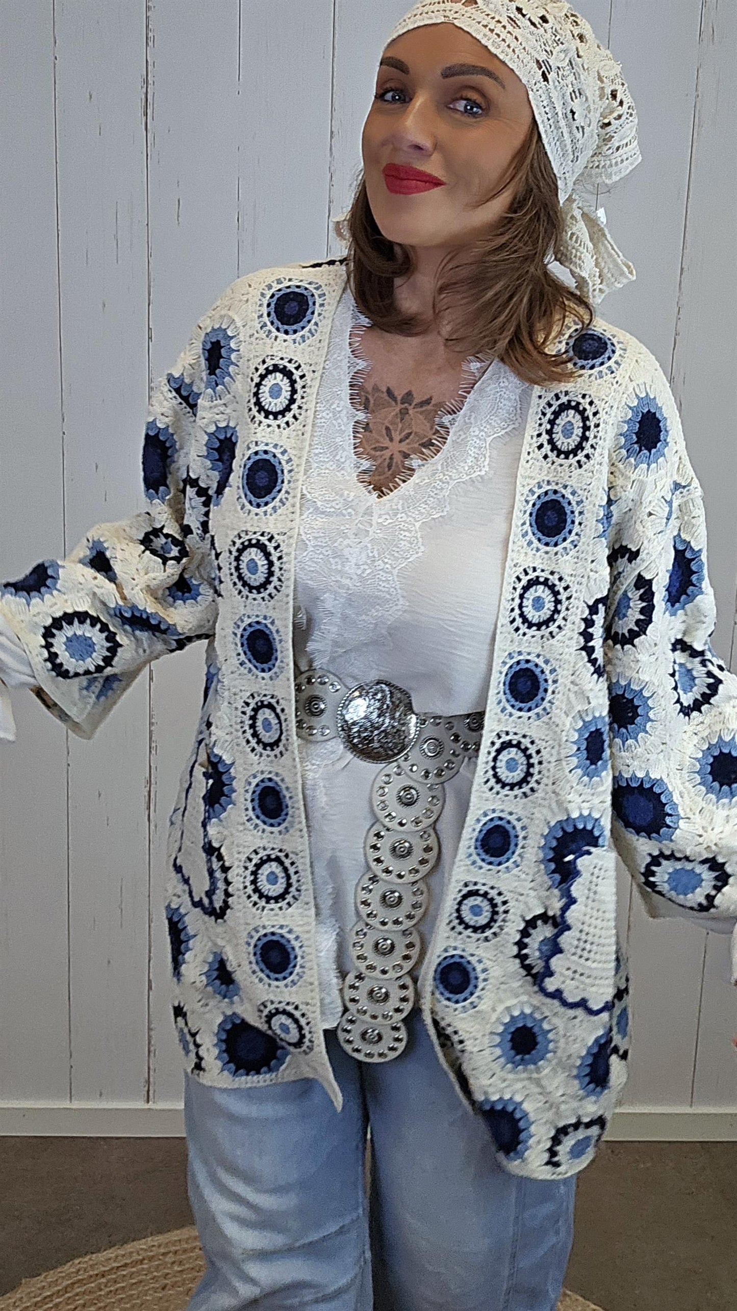 Cassandra crochet jakke blå