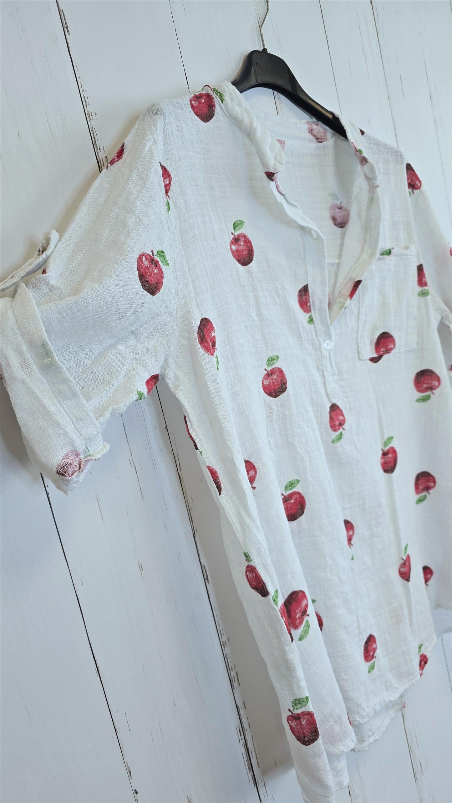 Bluse med epleprint
