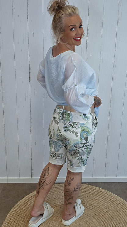 Mønstret shorts med belte beige