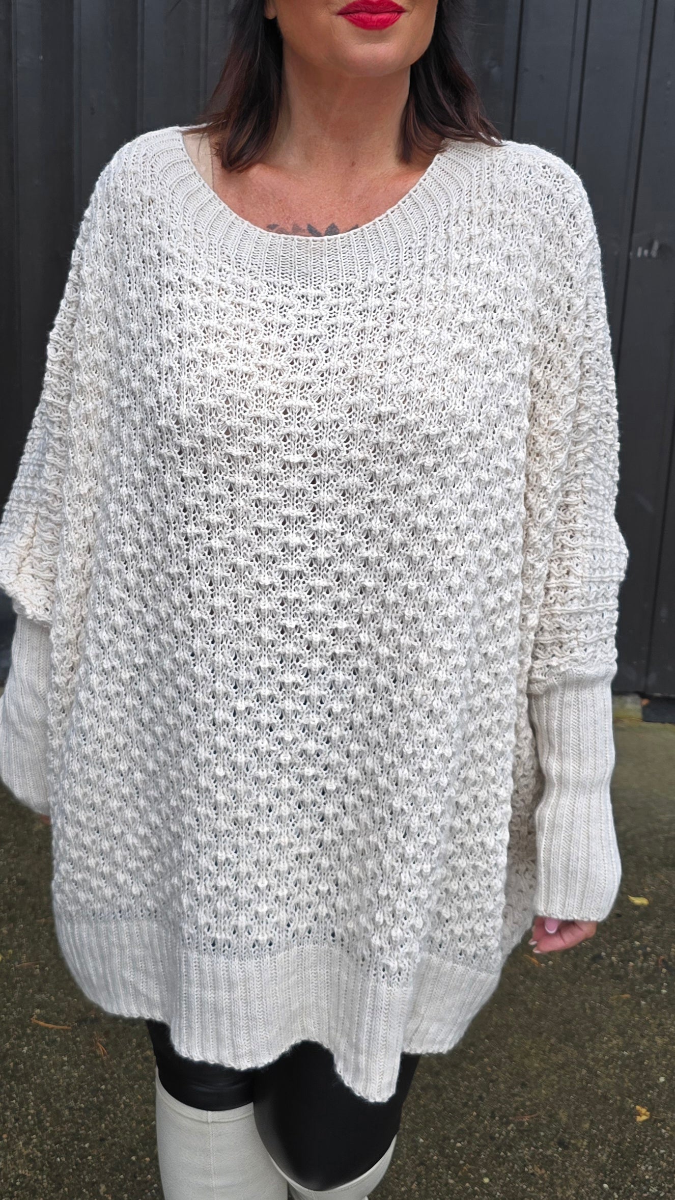 Inez baggy genser beige