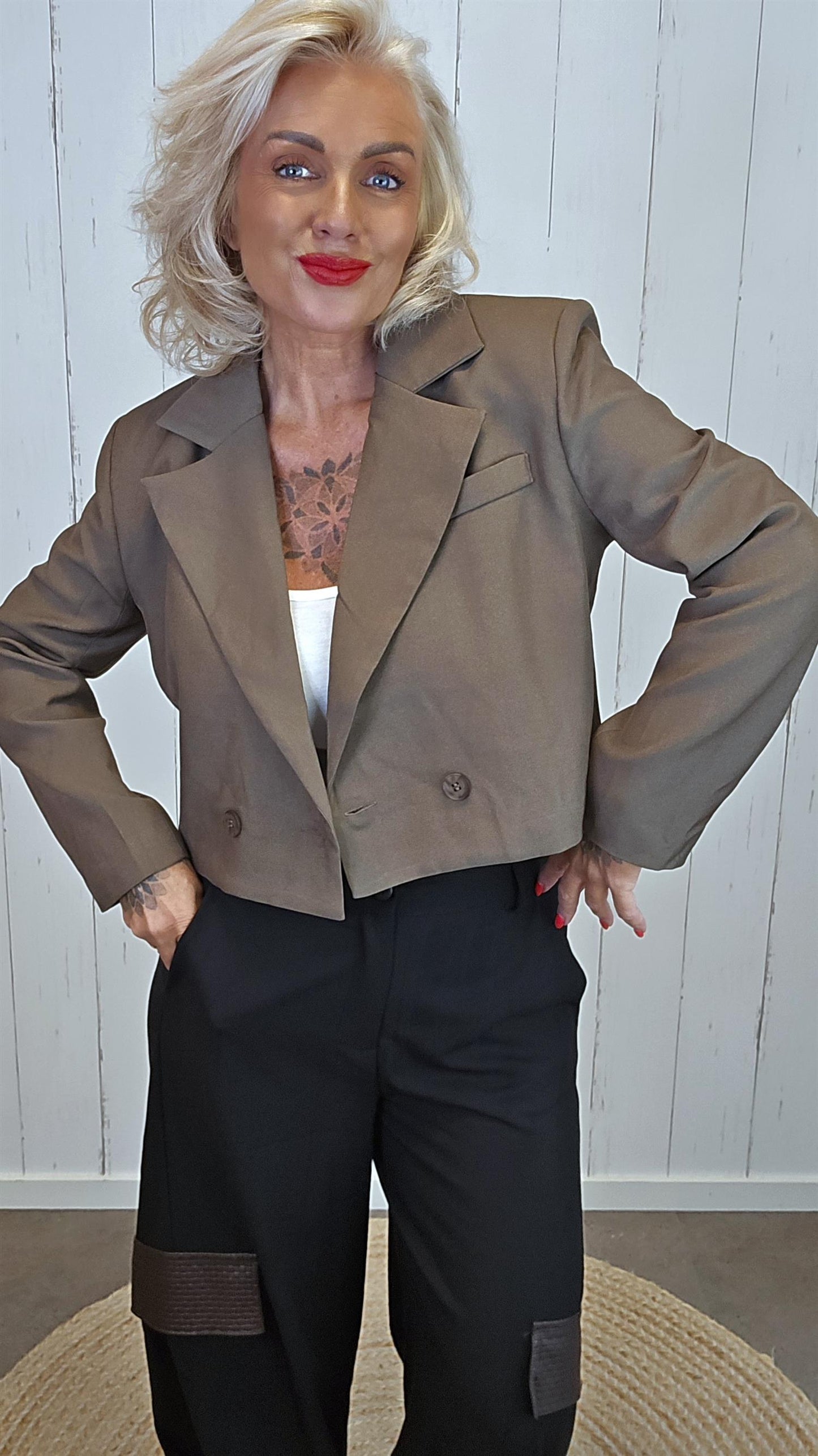 Mille kort blazer jakke mørk taupe