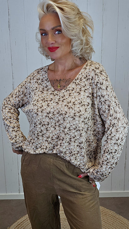 Sally Topp camel