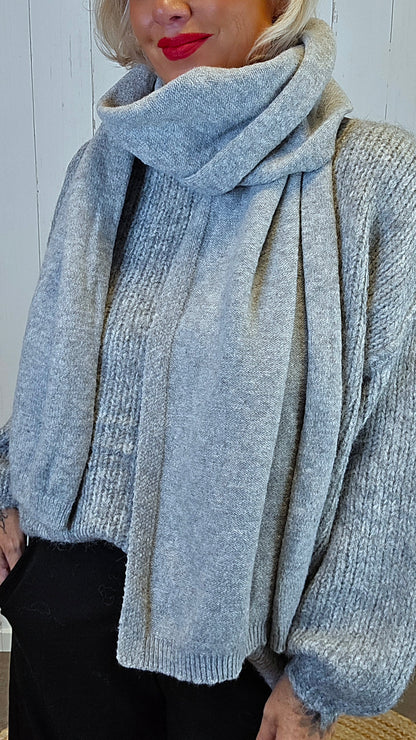 Zara skjerf grå
