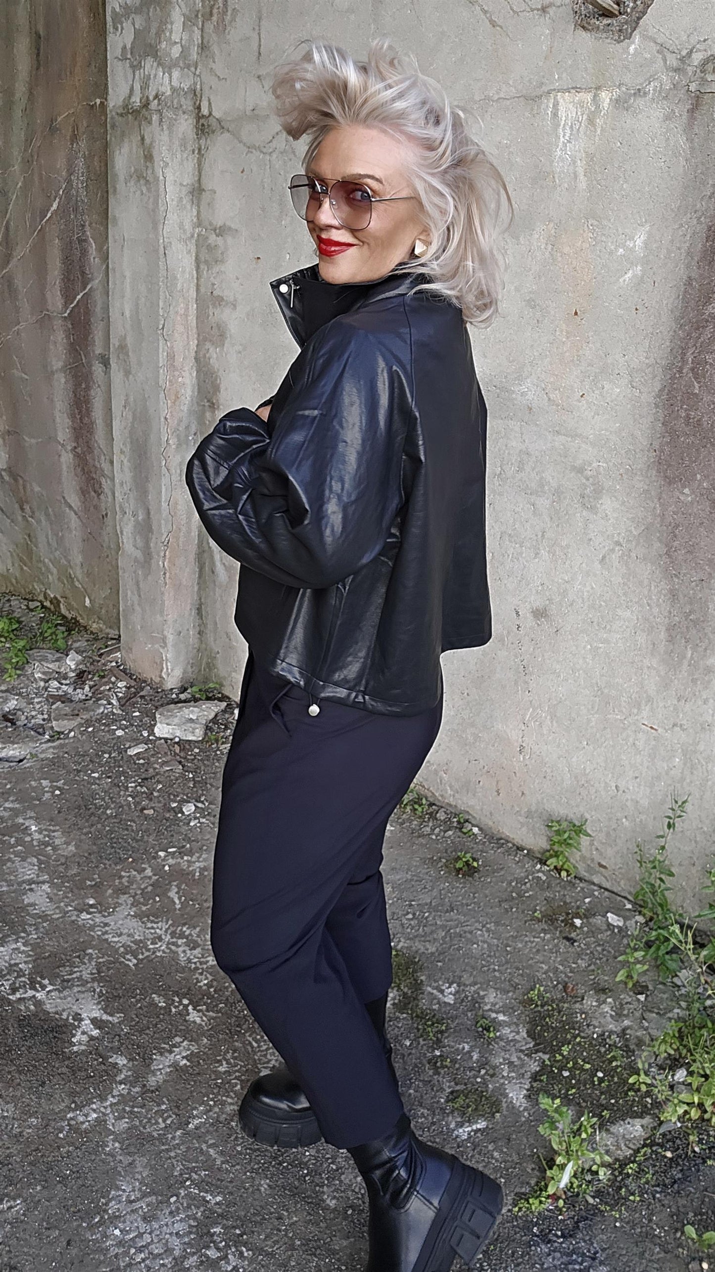 Nerina eco leather bomber jkt black